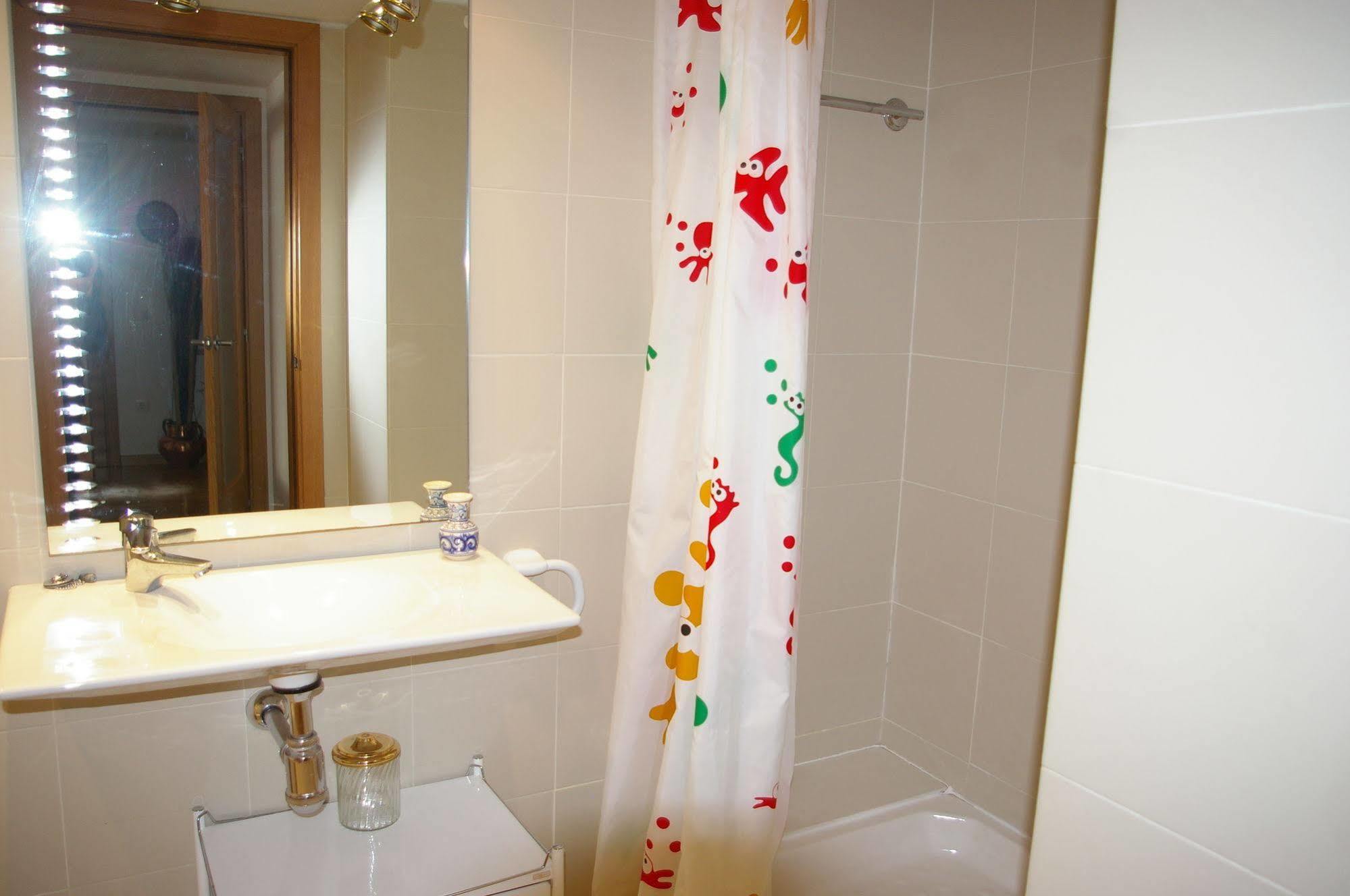 Apartamento Ancora En Primera Linea De La Playa Tossa de Mar Luaran gambar